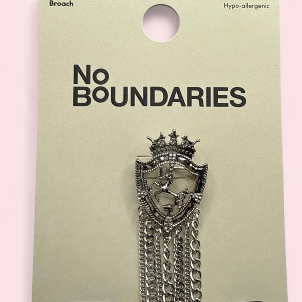 No boundaries Horse Chain Pin Brooch